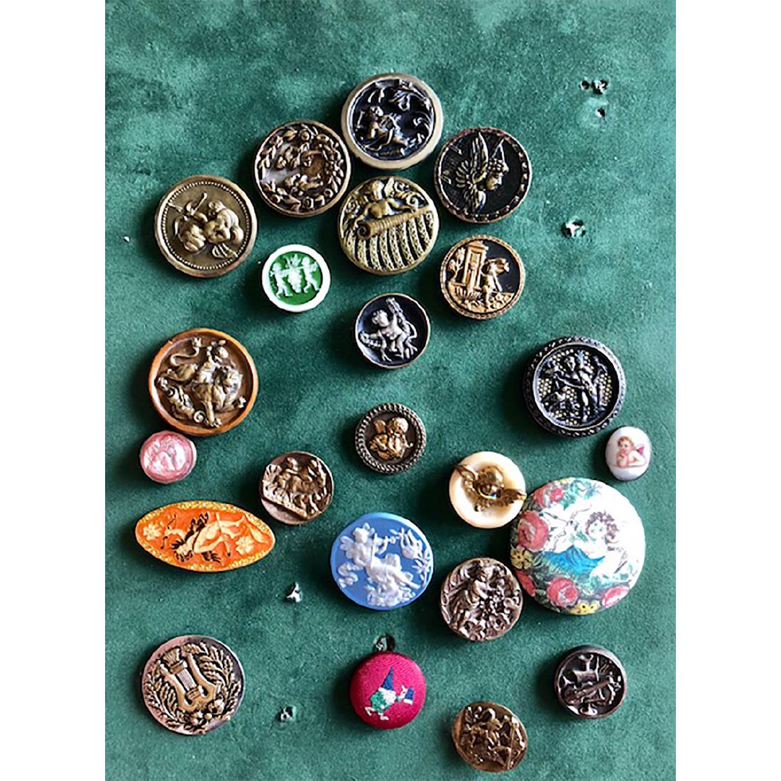 23 M/L ANGELS/GNOMES AND MUSICAL INSTRUMENT BUTTON (1 of 4)