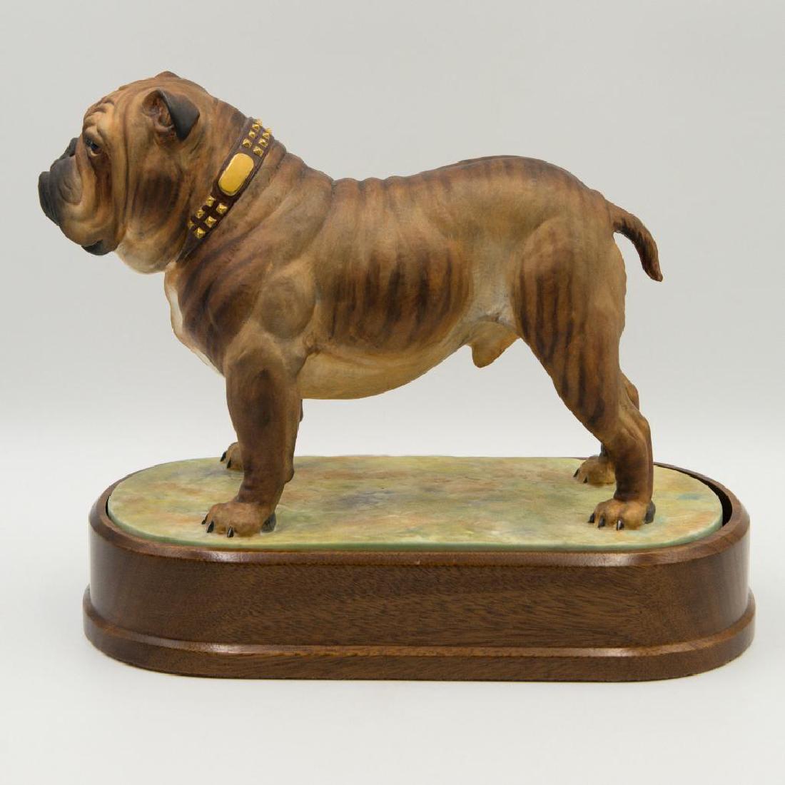 ROYAL WORCESTER LARGE FIGURINE OF A BULLDOG (1 of 6)