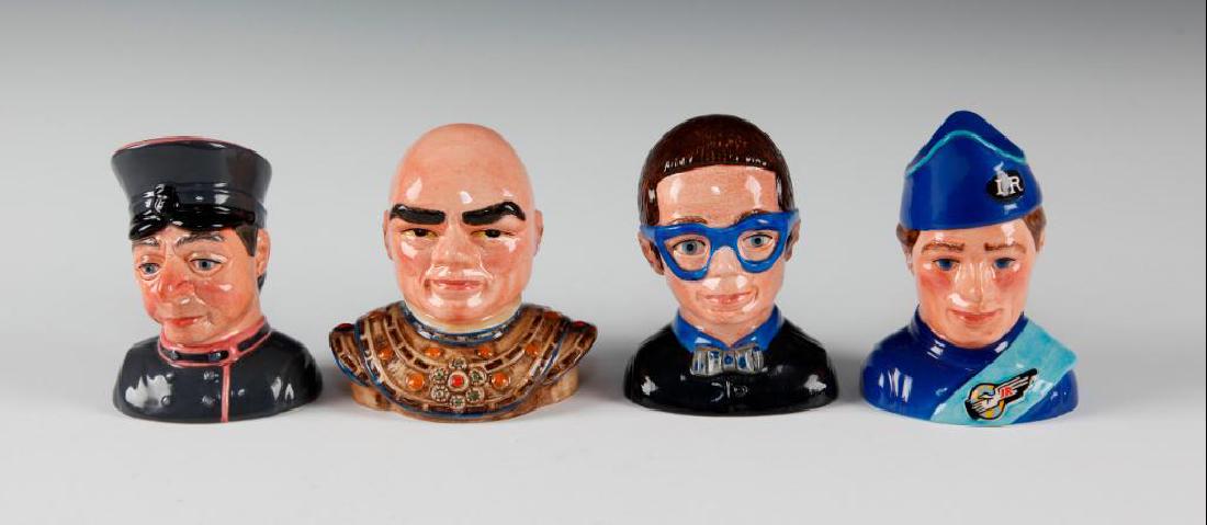 THUNDERBIRDS SET OF FOUR BUST MODELS BY BESWICK (1 of 3)