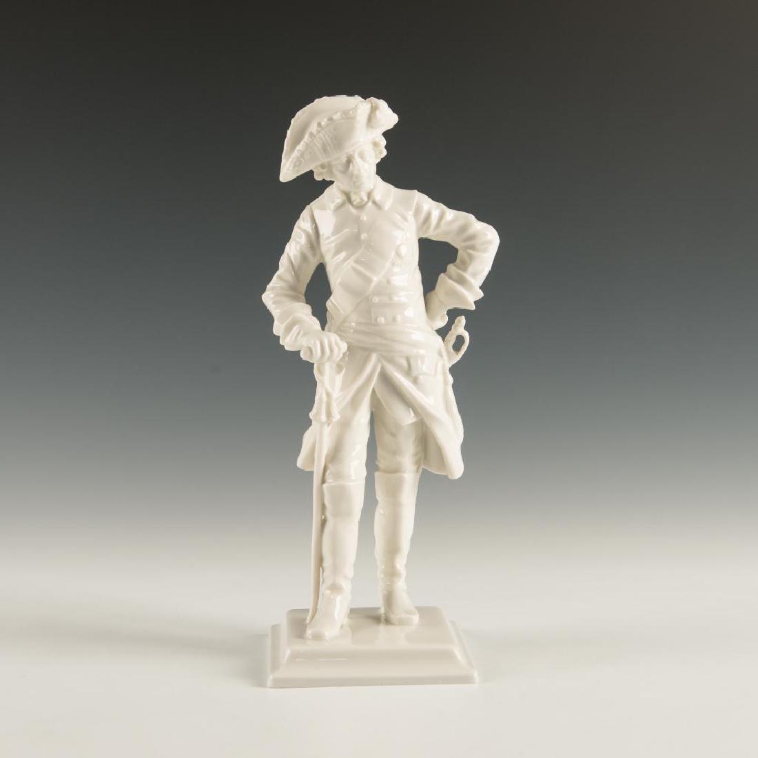 HUTSCHENREUTHER GERMAN PORCELAIN FIGURINE GENTLEMAN (1 of 4)