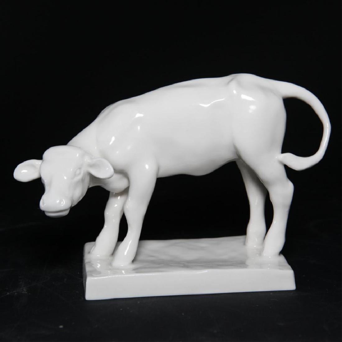 SCHWARZBURG WERKSTAETTEN GERMAN PORCELAIN  COW FIGURINE (1 of 3)