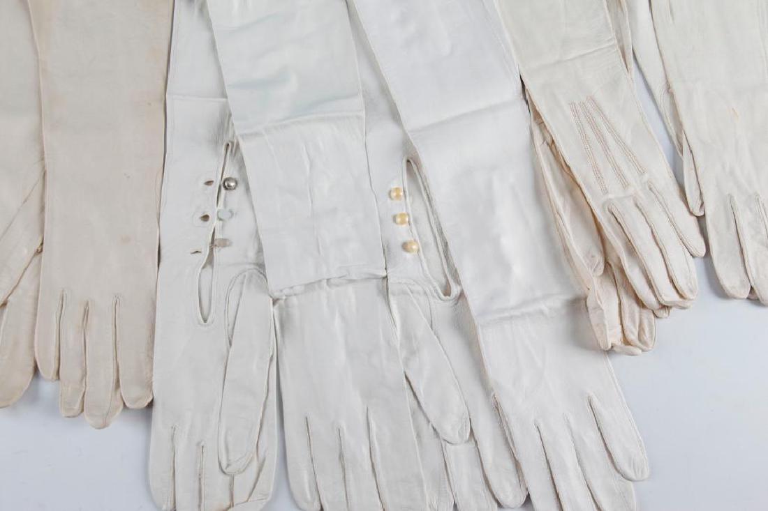 10 PAIRS OF VINTAGE LADIES KID LEATHER GLOVES (1 of 6)