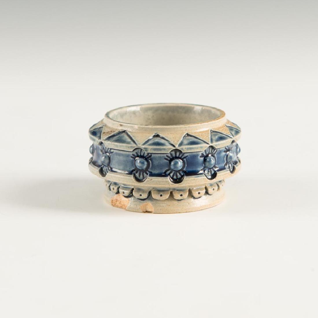 MARTIN BROTHERS 19thC ENGLISH POTTERY SALT CELLAR BOWL (1 of 3)