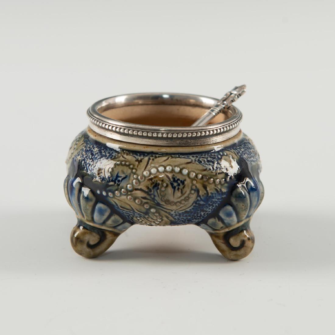 DOULTON LAMBETH GLAZED OPEN SALT CELLAR STERLING RIM (1 of 5)