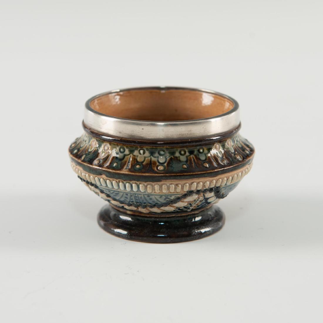 DOULTON LAMBETH GLAZED OPEN SALT CELLAR STERLING RIM (1 of 4)