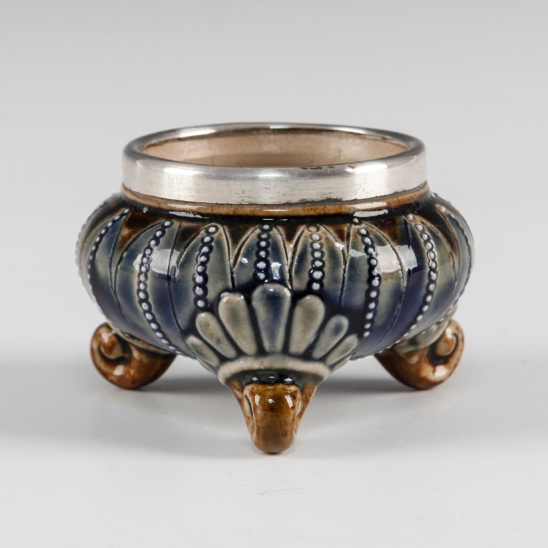 DOULTON LAMBETH GLAZED OPEN SALT CELLAR STERLING RIM (1 of 3)