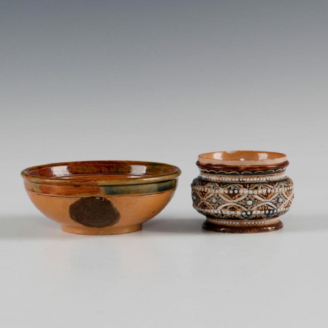 GROUP 2 OPEN SALTS, 1 DOULTON LAMBETH, 1 ROYAL DOULTON (1 of 4)