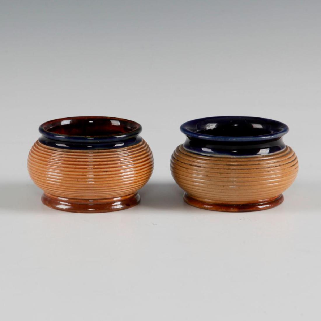 GROUP OF 2 GLAZED STONEWARE DOULTON LAMBETH OPEN SALTS (1 of 4)