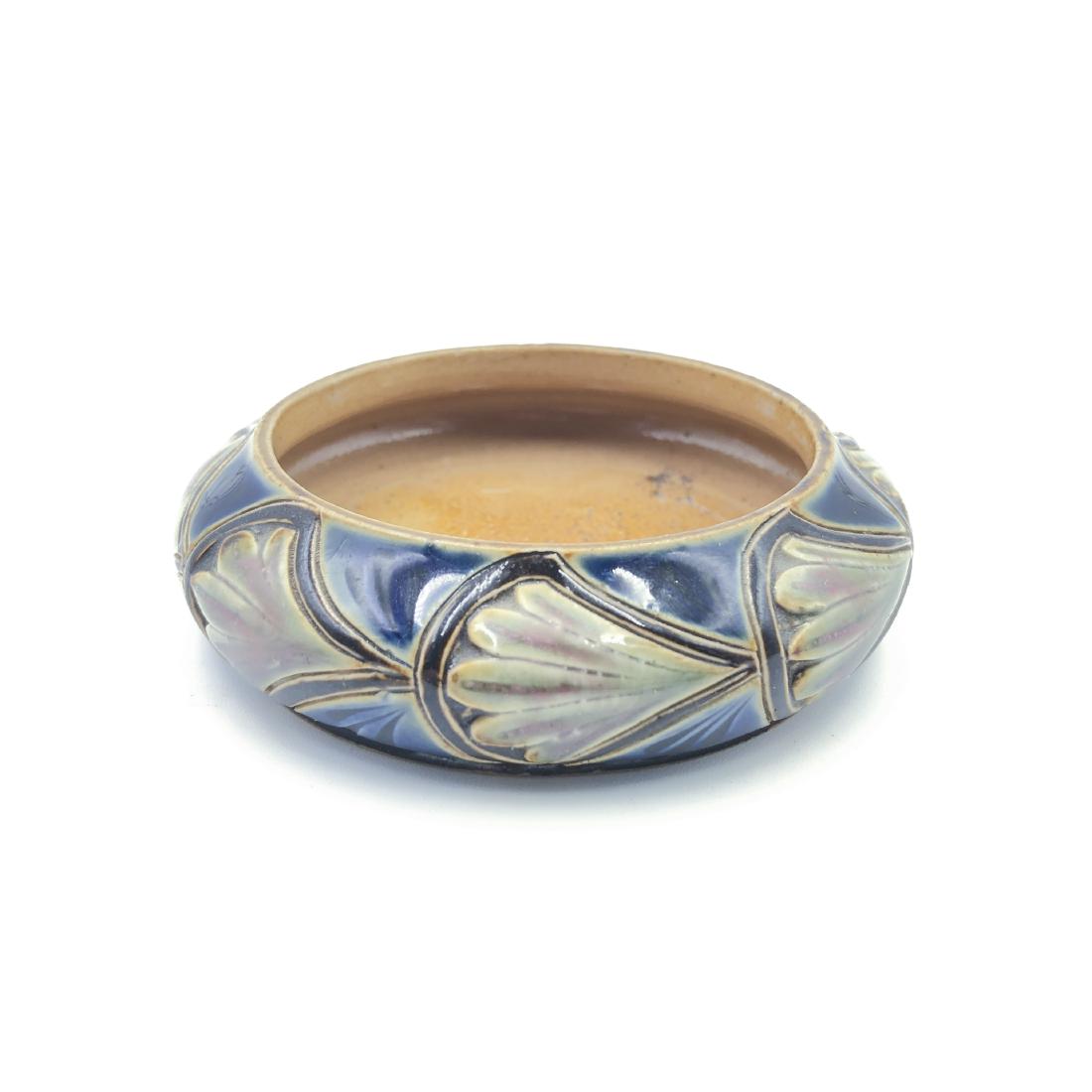 DOULTON LAMBETH EARLY ART NOUVEAU STONEWARE OPEN SALT (1 of 5)