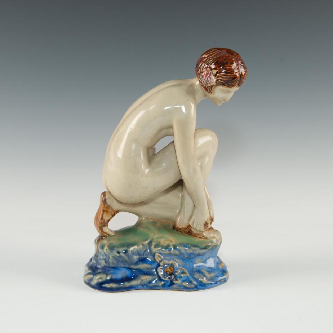 ROYAL DOULTON ATALANTA CLASSICAL GREEK STATUE FIGURINE