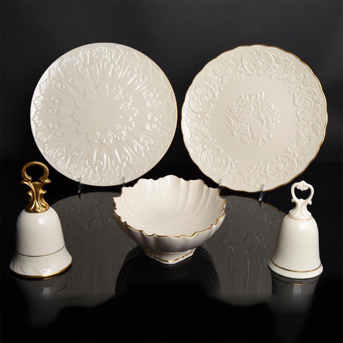 LOT OF 2 LENOX RENAISSANCE PLATES, 1 BOWL, 2 BELLS: Two cream and gold trim Marriage Plates, scalloped bowl, two working china bells. Dimensions: 12.75"D, largest Manufacturer: Lenox Country of Origin: USA