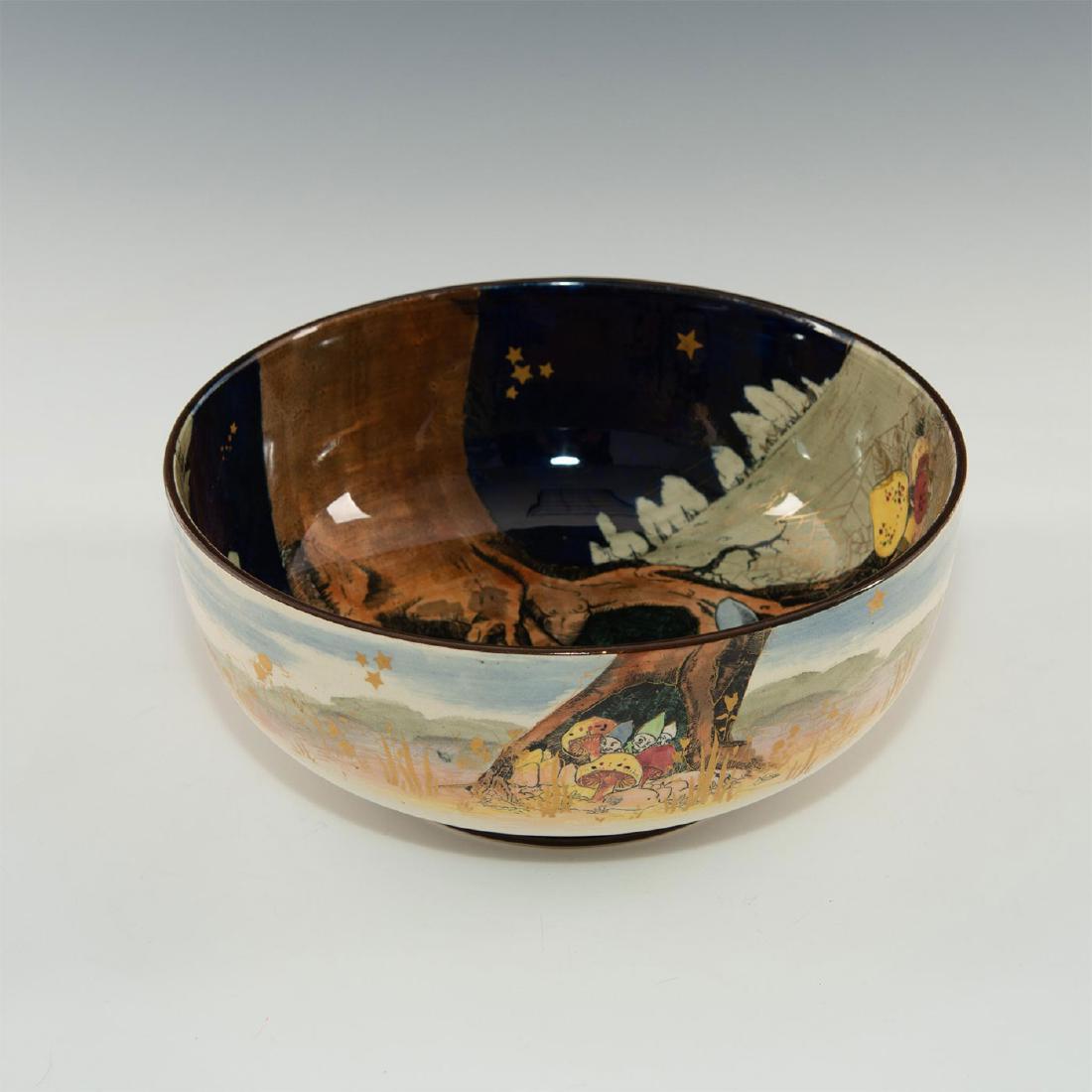 ROYAL DOULTON GNOMES SERIESWARE LARGE FOOTED BOWL (1 of 6)