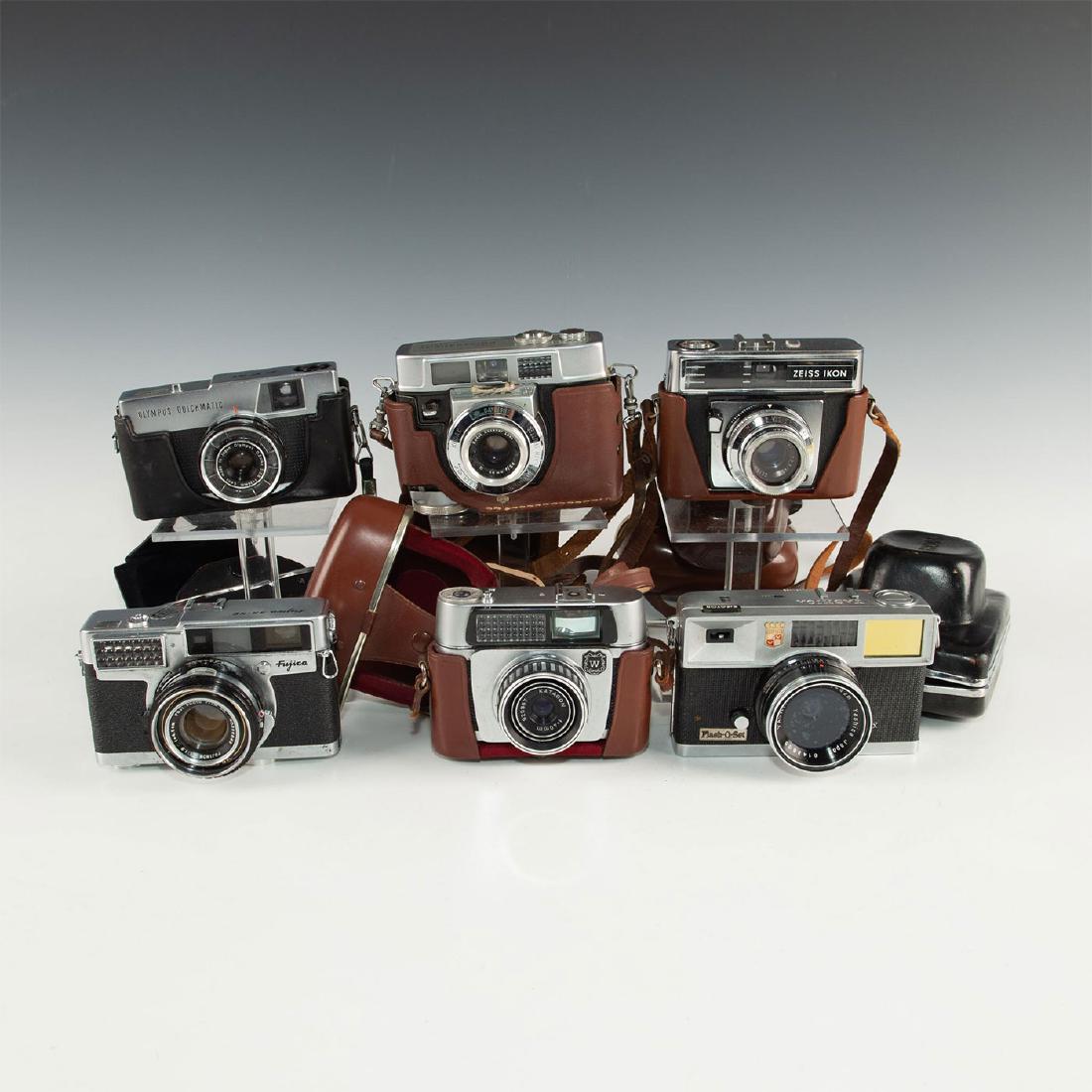 GROUP OF 6 MID-CENTURY SEMI-AUTO FILM CAMERAS (1 of 17)