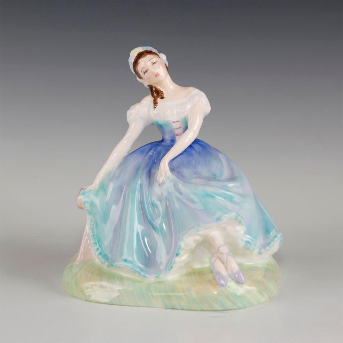 ROYAL DOULTON FIGURINE, GISELLE HN2139 (1 of 3)
