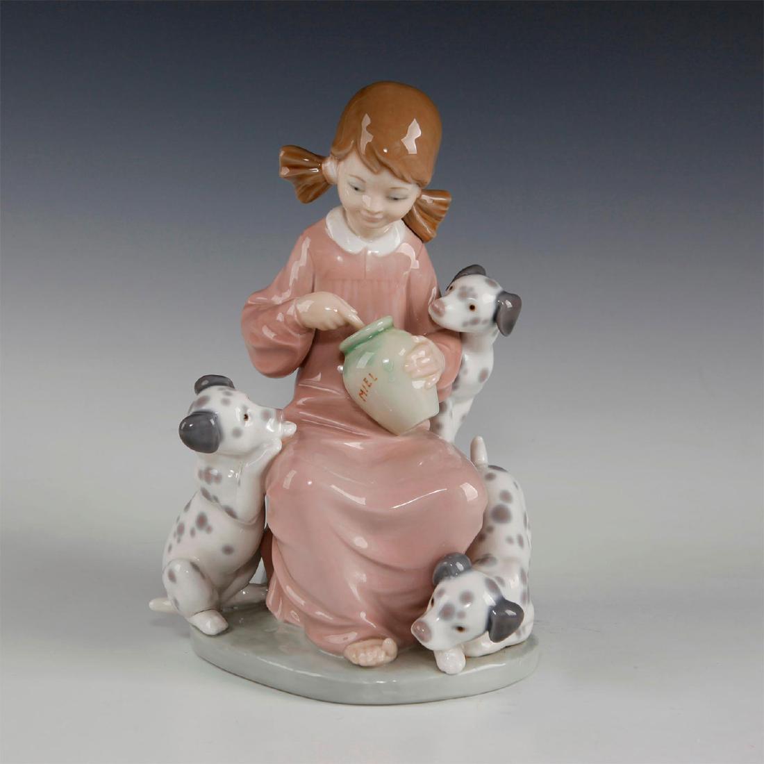 LLADRO FIGURINE, THE SWEET MOUTHED (1 of 4)
