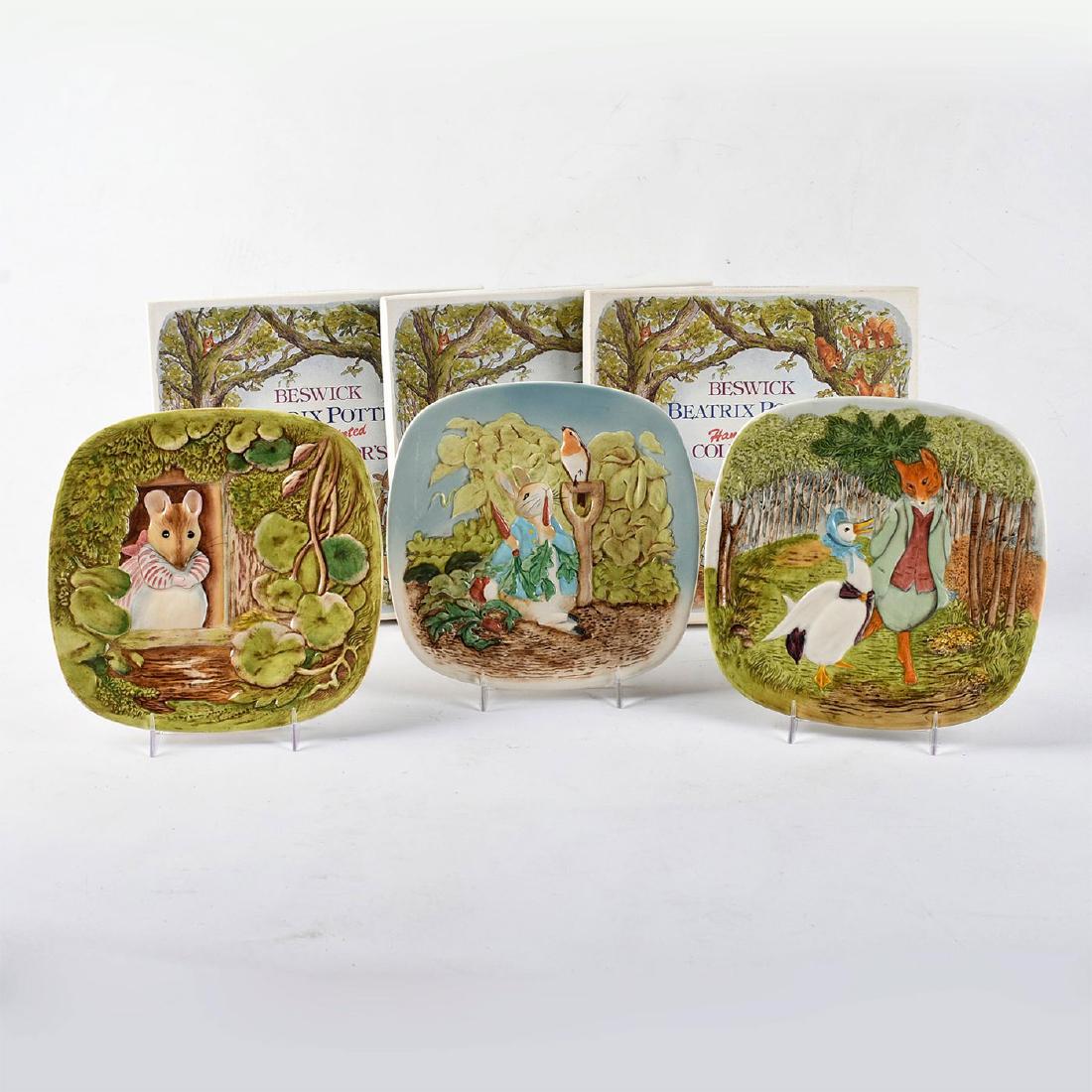 SET OF 3 BESWICK BEATRIX POTTER COLLECTORS PLATES (1 of 9)
