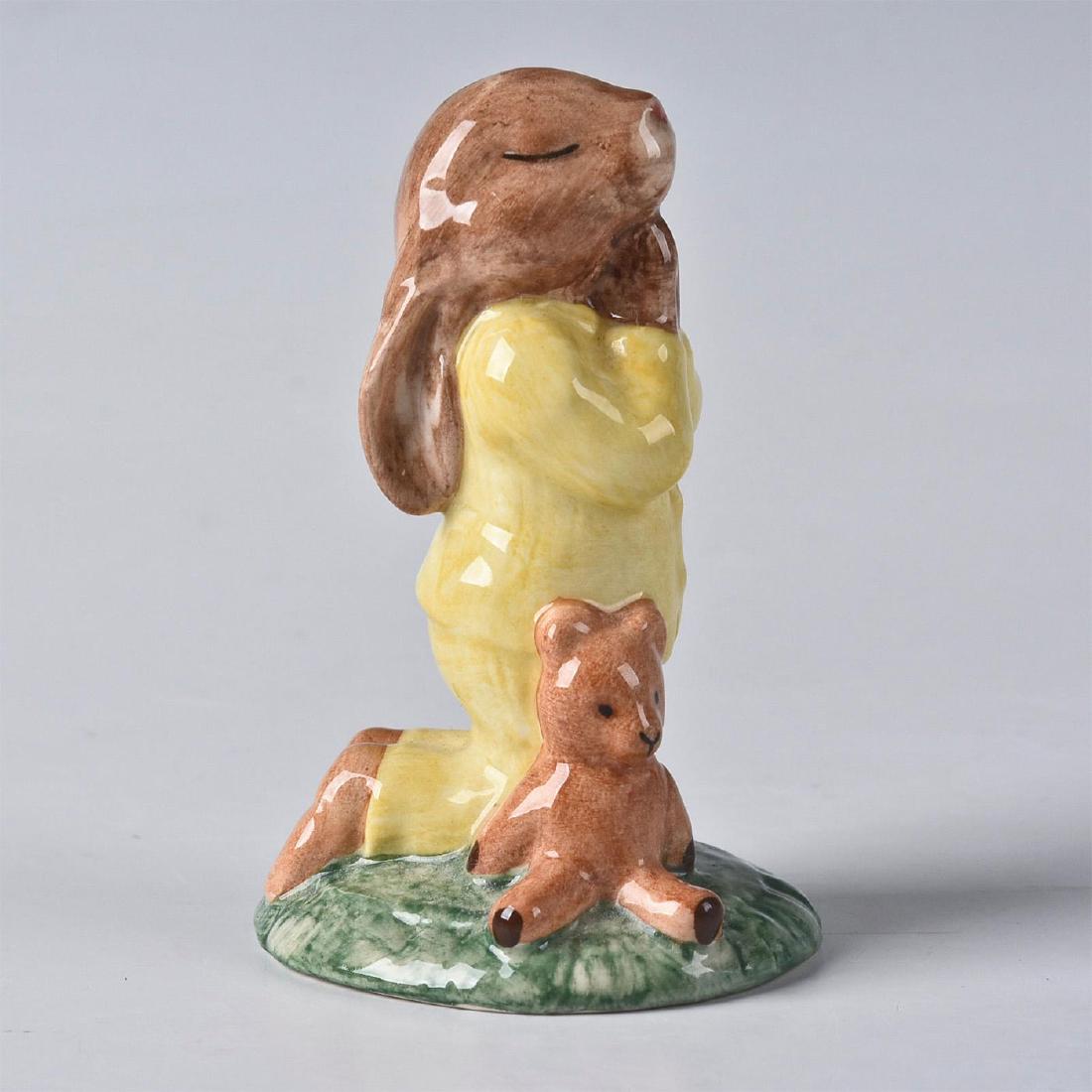 ROYAL DOULTON BUNNYKINS FIGURINE BEDTIME DB103 (1 of 5)