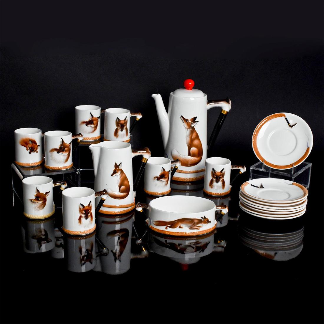 ROYAL DOULTON REYNARD THE FOX COFFEE SERVICE SET H4927: Includes 8 saucers, 8 cups, coffee pot, milk jug and sugar bowl. Each piece handpainted with fox in various poses and hunting crop. Depicts famous trickster character from medieval literature. Demitas