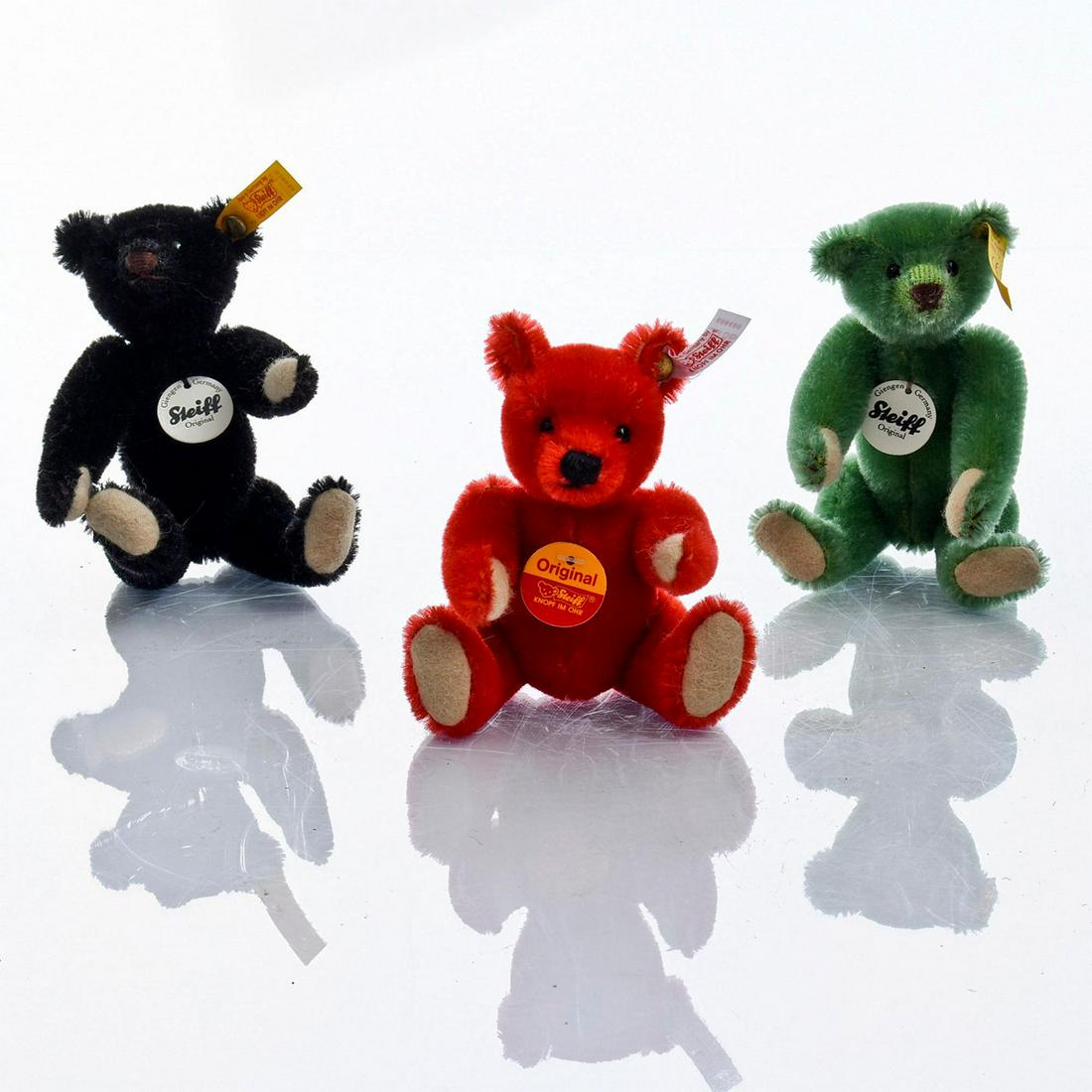 TRIO OF MULTICOLORED ARTICULATED STEIFF MINI BEARS (1 of 4)