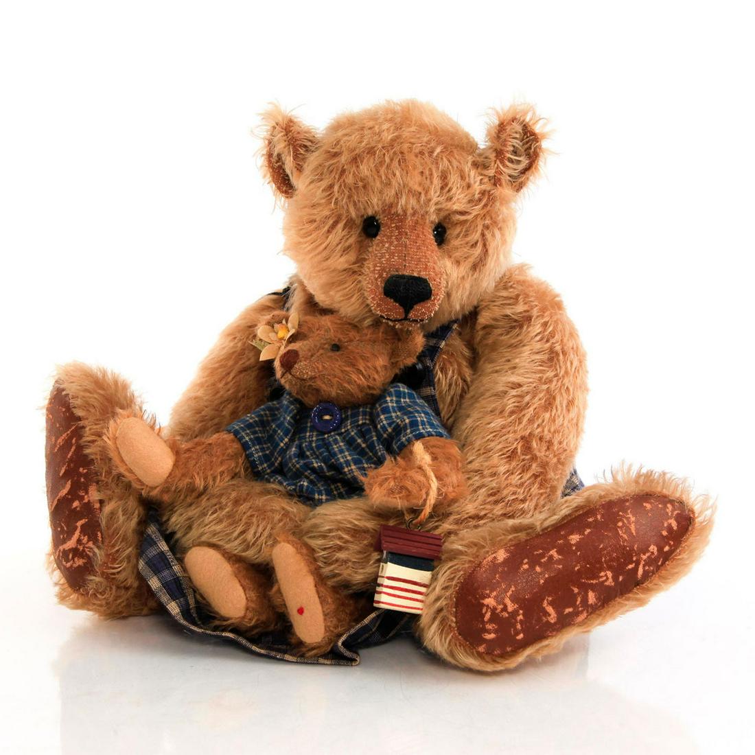 SET OF 2 PAT MURPHY BEARS LIMITED EDITION TEDDY BEARS (1 of 4)