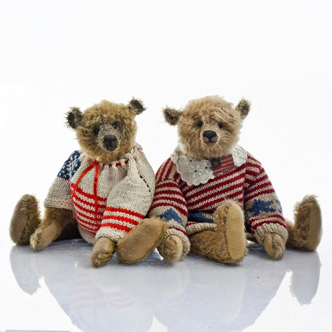GROUP OF 2 TEDDY BEARS WITH AMERICAN FLAG SWEATERS (1 of 5)