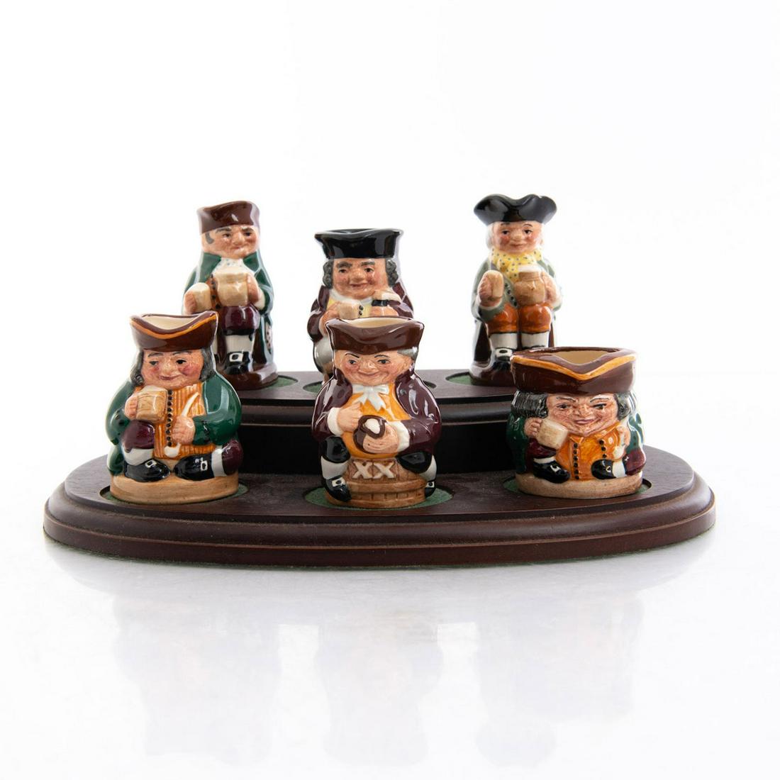 6 MINI ROYAL DOULTON TOBY CHARACTER JUGS AND STAND (1 of 4)