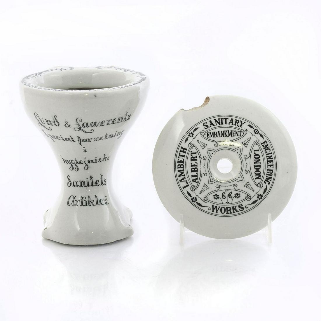 ROYAL DOULTON SALESMAN SAMPLE TOILET, SANITARY LAMBETH (1 of 4)