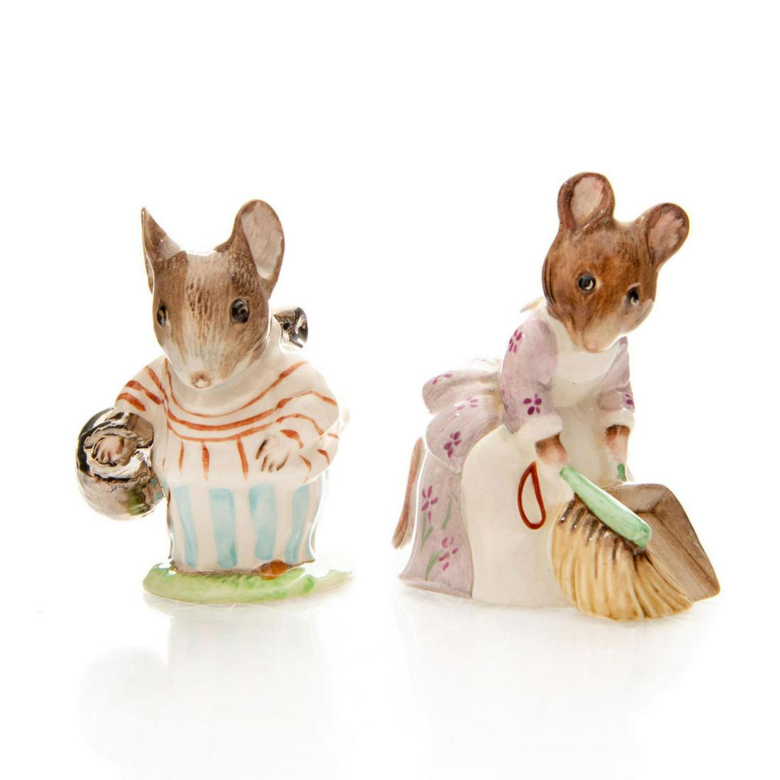 2 ROYAL ALBERT TITTLEMOUSE, BEATRIX POTTERS HUNCA MUNCA: Limited edition Mrs. Tittlemouse silver basket colorway. Stamped on bottom. Issued: 20th c. Dimensions: 4"H, tallest Country of Origin: England