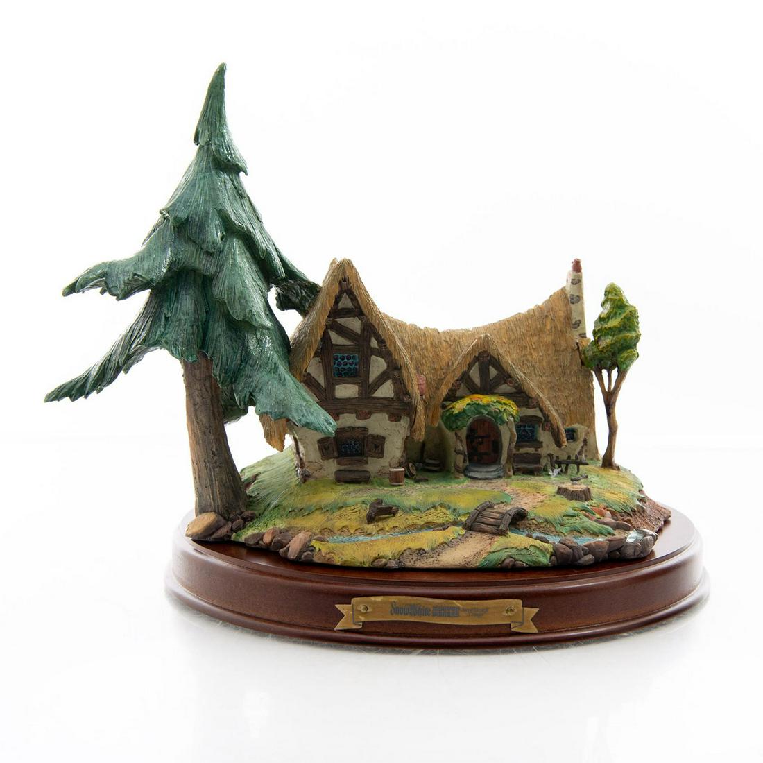 DISNEY ENCHANTED PLACES, SEVEN DWARF'S COTTAGE: Snow White and the Seven Dwarfs, Classic Walt Disney Collection. Includes base. Issued: 20th c. Dimensions: 7"H Manufacturer: Walt Disney Collections Country of Origin: United States