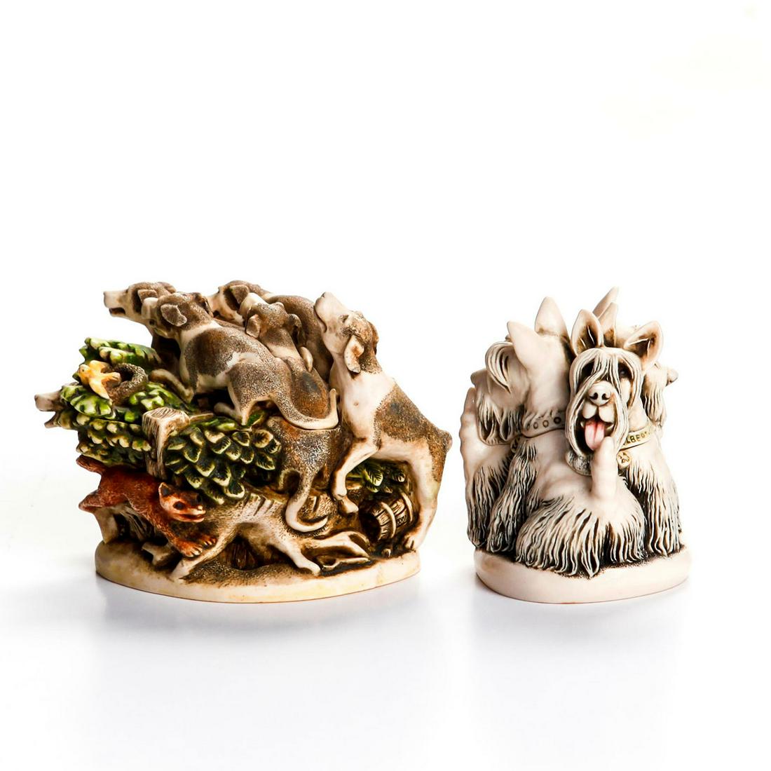 2 HARMONY KINGDOM CARVED ANIMAL TREASURE JESTS: Scotland Yard and Tally Ho! Made from crushed marble and resin. Titled and dated to bases. Harmony Kingdom backstamp. Issued: 2001, 1999 Dimensions: 4.5"W, largest Manufacturer: Harmony Kingdom Countr