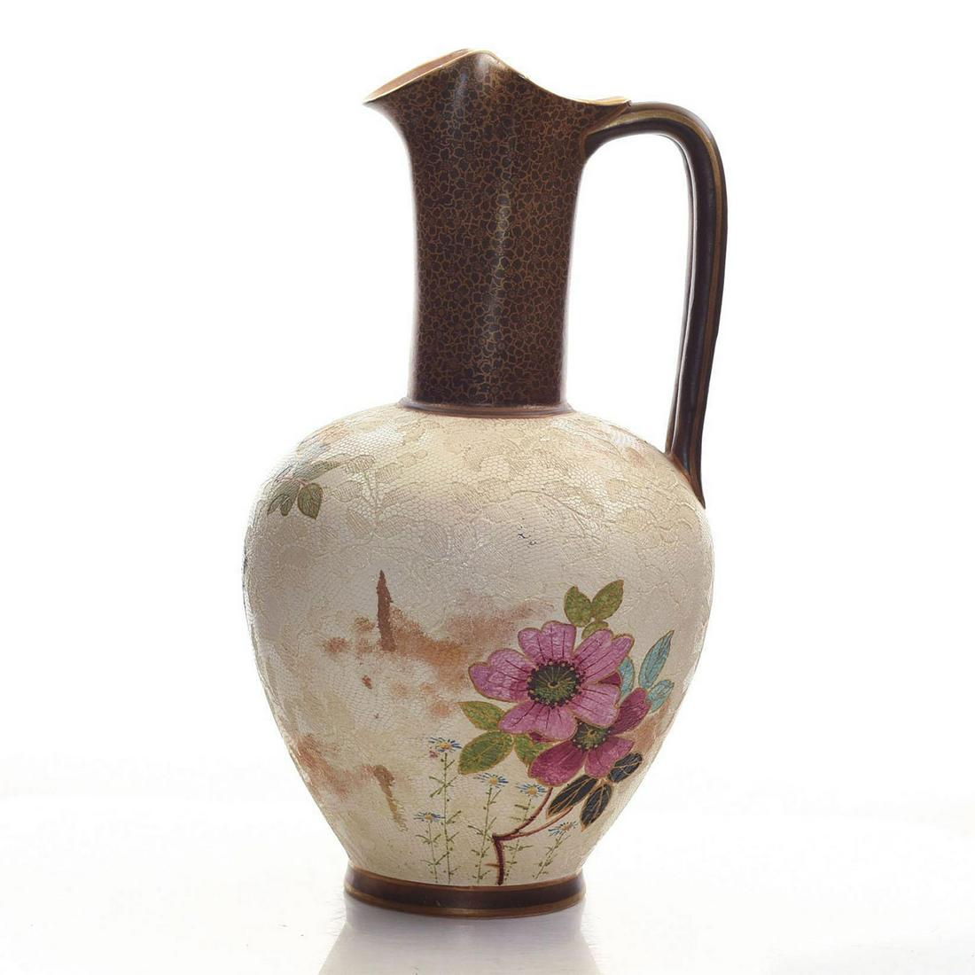 DOULTON BURSLEM CHINE GILT SLATERS PATENT PITCHER Dec 19, 2019 Lion