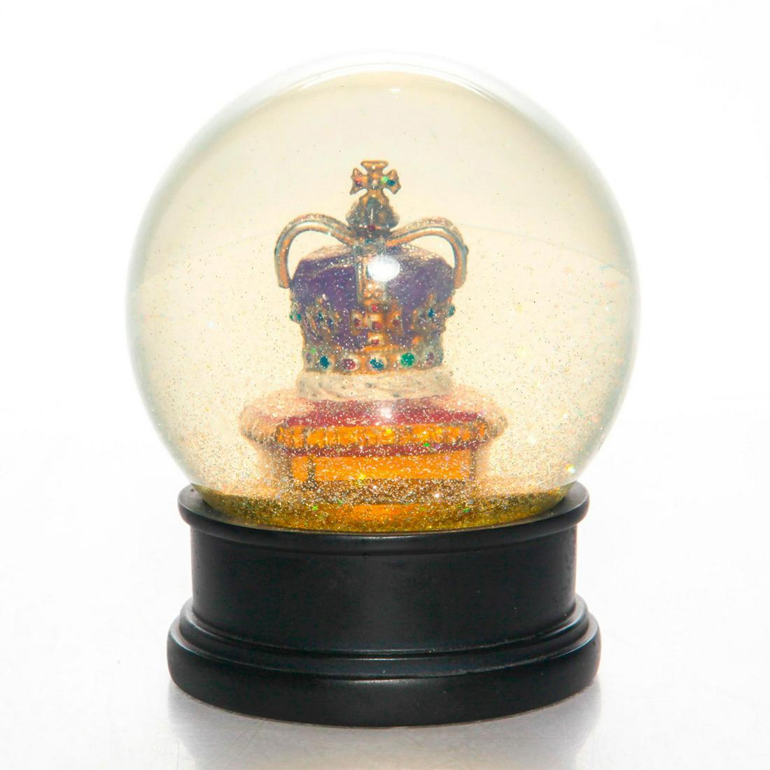 HALCYON DAYS ROYAL CROWN CHRISTMAS DECOR SNOW GLOBE: Modeled on the British Imperial crown. Glass with wooden base. Issued: 2012 Dimensions: 4.75"H x 4"W Manufacturer: Bilston and Battersea Enamels Country of Origin: England