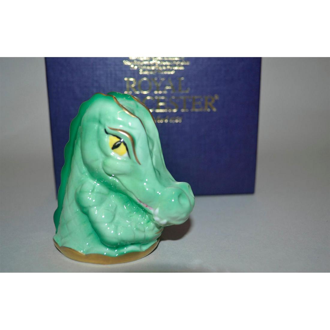 ROYAL WORCESTER CROCODILE CANDLE SNUFFER: English Fine Bone China. LTD, Glazed Porcelain Decorated. Hallmarked. Original box. # 501/600. Limited Edition. English Fine Bone China. Glazed Porcelain Decorated. Hand-painted. Hallmarked. Original