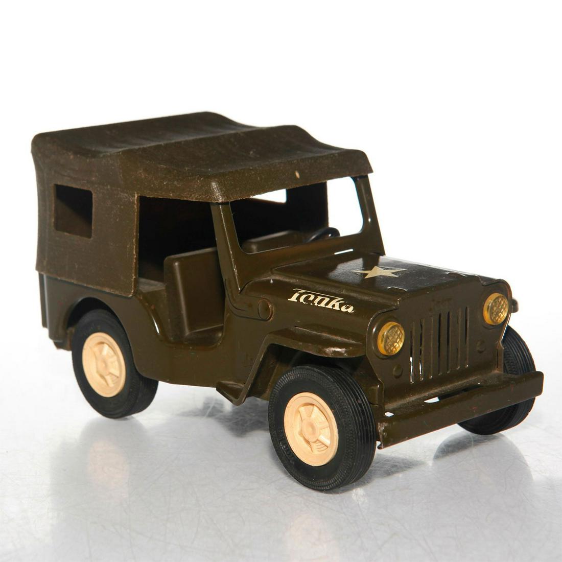 VINTAGE TONKA JEEP ARMY TRUCK (1 of 3)