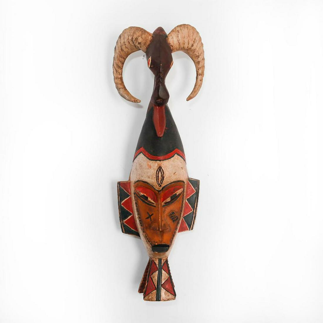 LARGE VINTAGE AFRICAN SONGYE TRIBAL KIFWEBE WALL MASK (1 of 3)