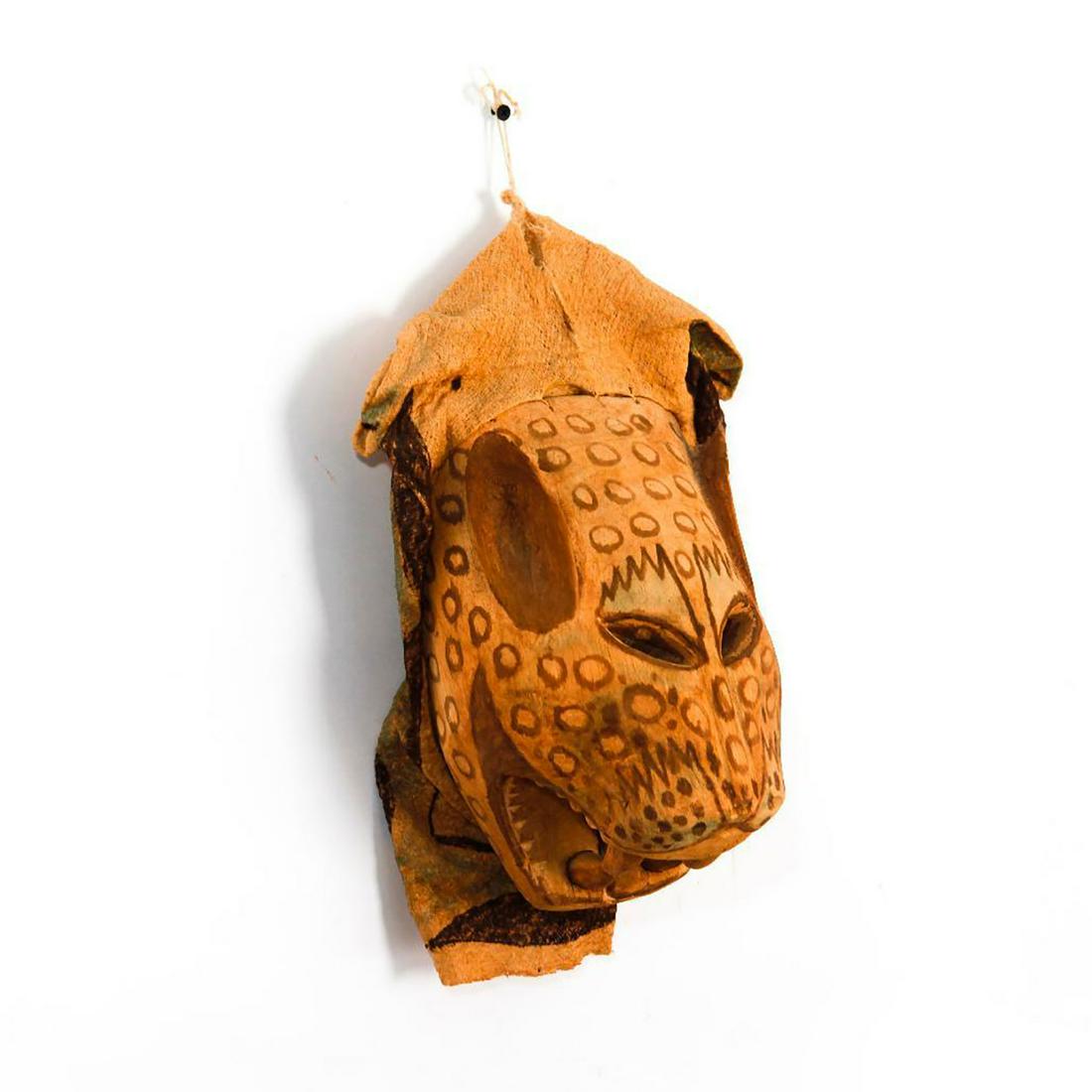 VINTAGE TRADITIONAL AFRICAN GROTESQUE LEOPARD MASK (1 of 3)