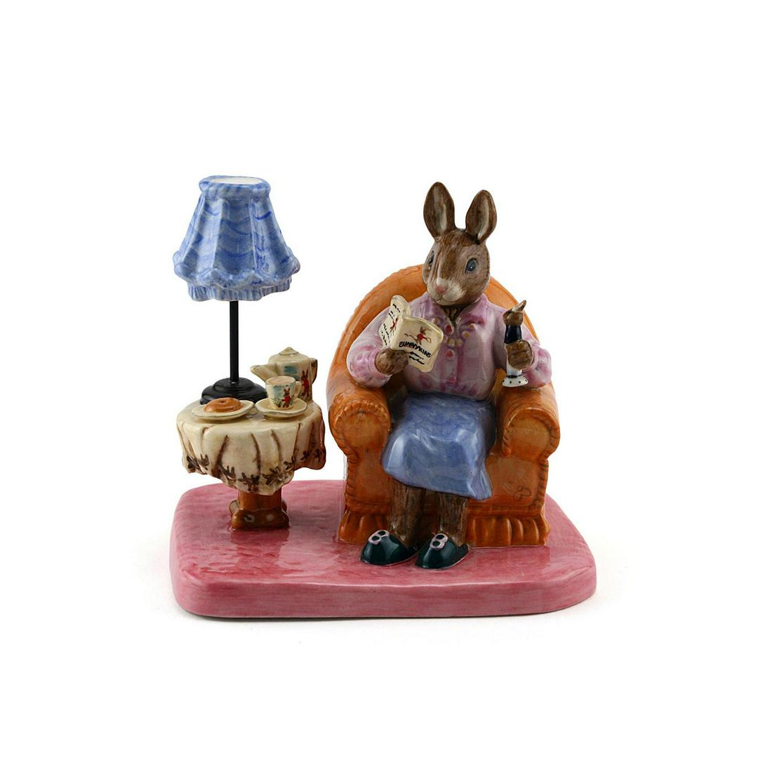 MRS. COLLECTOR DB335 - ROYAL DOULTON BUNNYKINS: Royal Doulton Bunnykins, Mrs. Collector Bunnykins DB335 (lilac blouse, blue skirt, coral chair, blue lamp). Issued 2005 in limited edition of 2,500. Size 4"H Issued: 2005; Ltd. 2,500 Dimensions: 4"H E