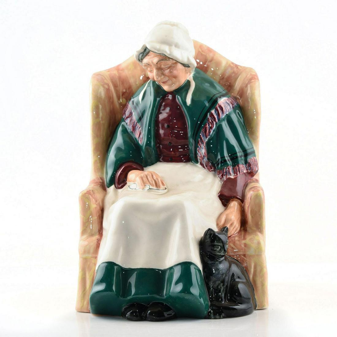 ROYAL DOULTON FIGURINE, FORTY WINKS HN1974: This piece goes well as a pair with Uncle Ned HN2094. In a world where old fashioned values seems to be long gone, a tradition of craftsmanship still lives on in the Royal Doulton studios in which the