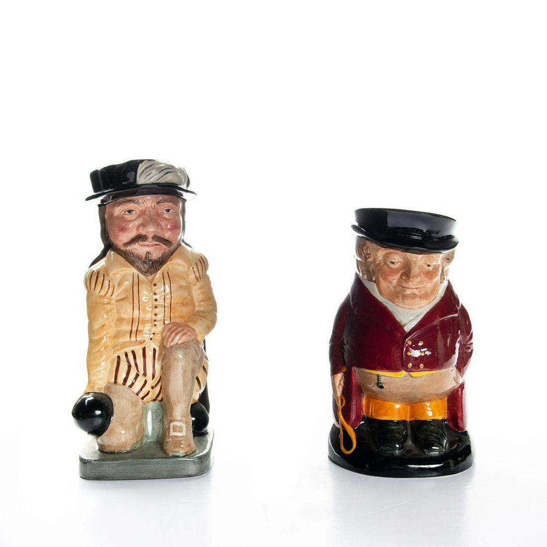 2 DOULTON TOBY JUGS, SIR FRANCIS DRAKE, THE HUNTSMAN: Large sizes of each. Black hat with white feather, yellow with brown tunic, tan boots. Black hat, maroon coat, brown waistcoat, orange trousers. Artist: Michael Abberley, Harry Fenton Issued: 20th c. 