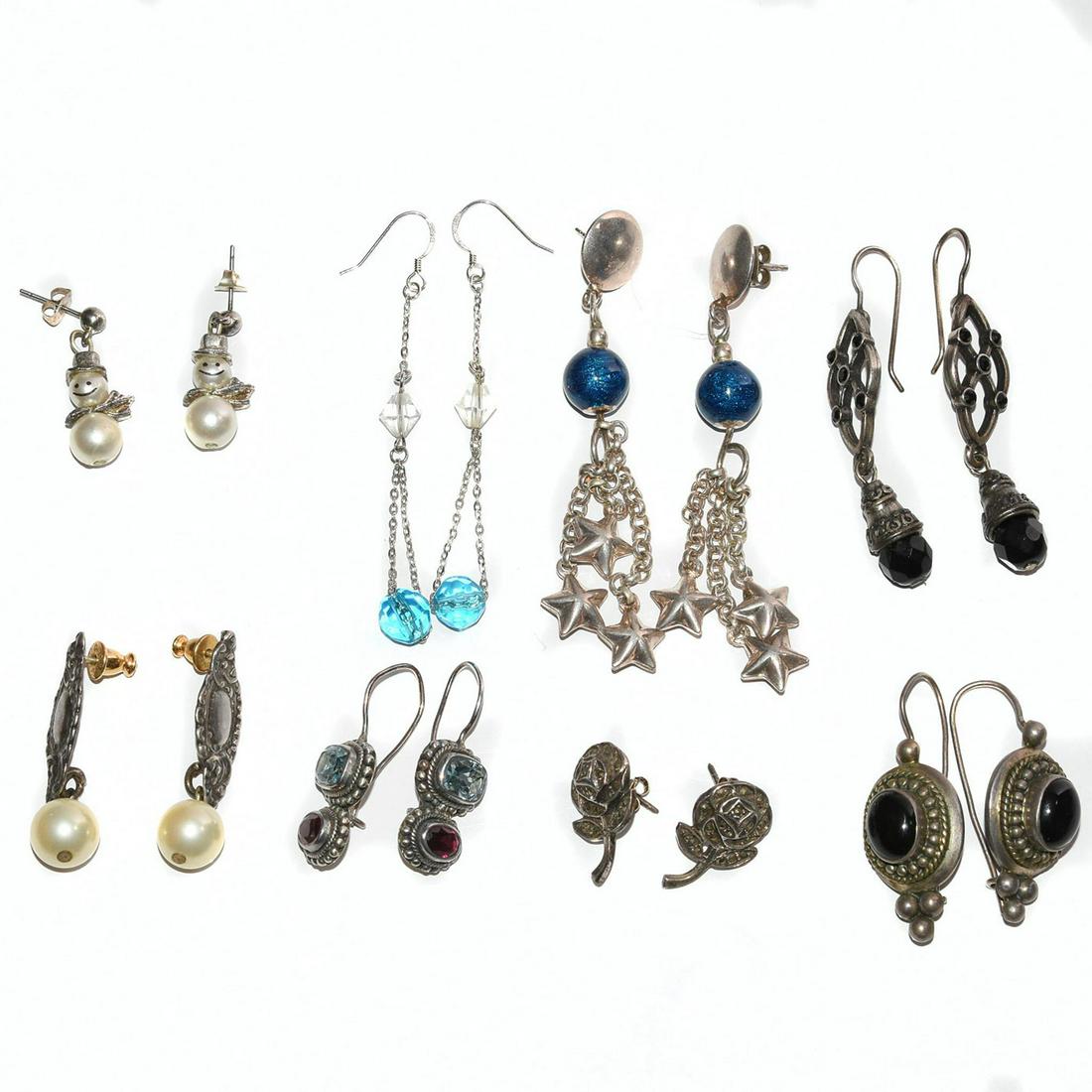 8 PAIRS, STERLING SILVER EARRINGS: Silver w. beads, inset stones, faux pearls. Total weight is approximately 57.2g. Issued: 20th c. Dimensions: 3.25"H, largest Provenance: David Farin Collection
