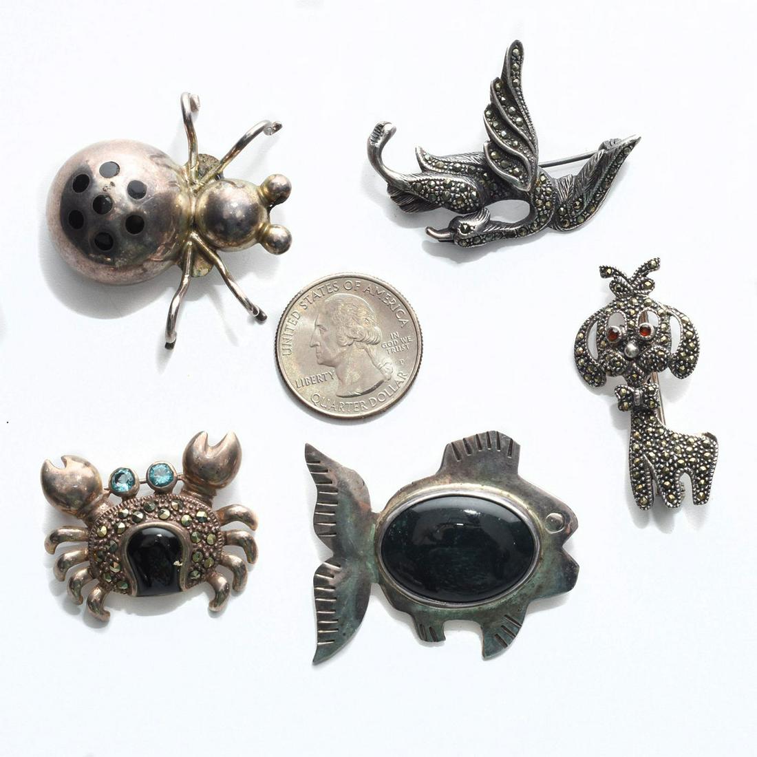 GROUP OF 5 925 SILVER PENDANT PINS, ANIMAL THEMES: Fish with stone, ladybug with stones, bird, puppy, crab with stones. Issued: c. 1980 Dimensions: 1.75"H x 1.75"W, largest Provenance: David Farin Collection