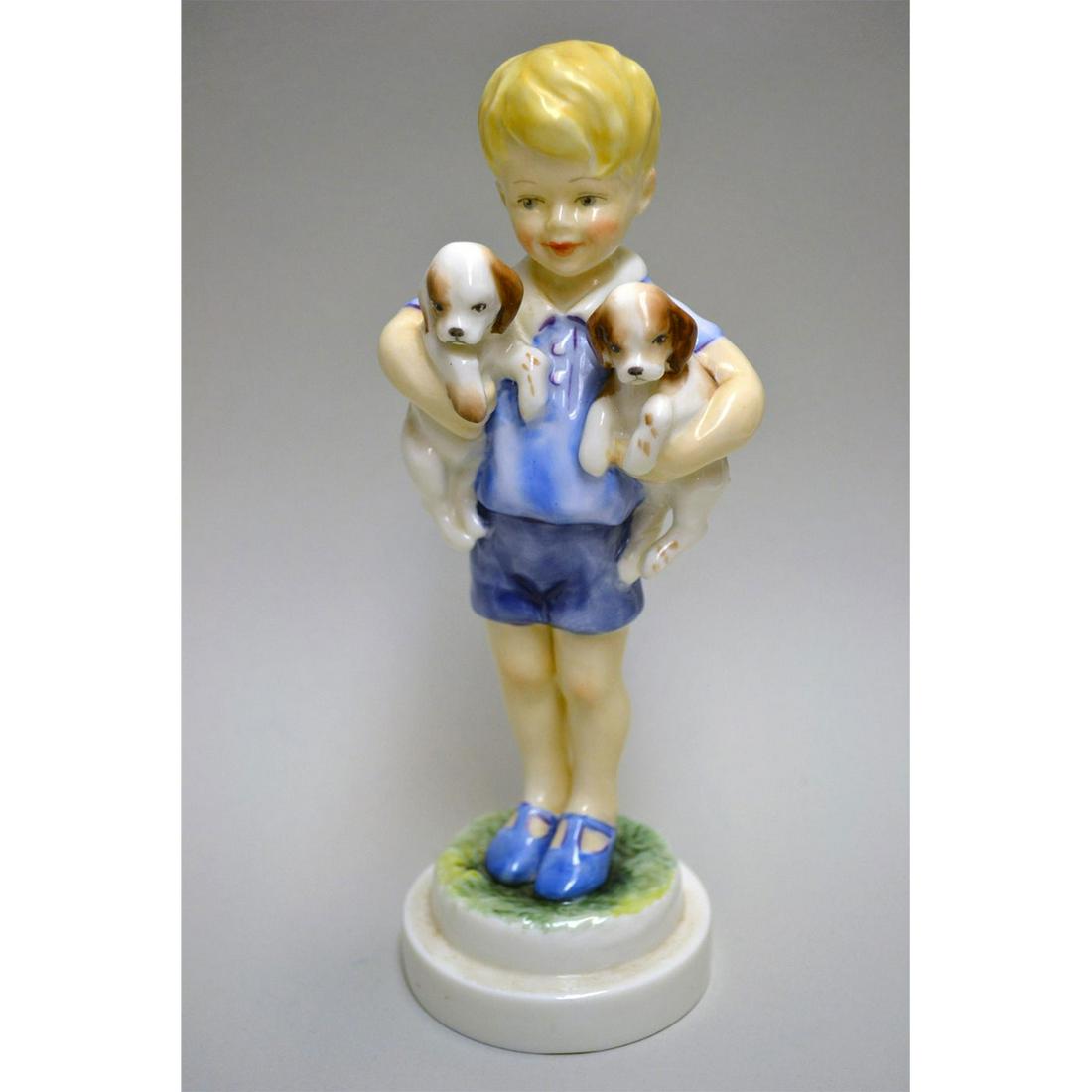 ROYAL WORCESTER MONDAY'S CHILDREN FIGURINE: English Fine Bone China, Glazed Decorated. Hallmark: #3519. Child is Fair of Face. Vintage, created by F. G. Doughty. Artist: F.G. Doughty Issued: Vintage Dimensions: 7 1/4"H x 3"W x 3"D Manufacturer: