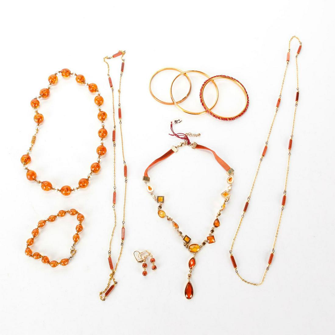 YELLOW GOLD TONE VENETIAN GLASS BEADED JEWELRY: 4 necklaces, 4 bracelets, and 1 earring. Total weight 149g. Necklace sizes 14" 18" 32", bracelet sizes 7" 8". Issued: 20th c. Dimensions: Total weight 149g.