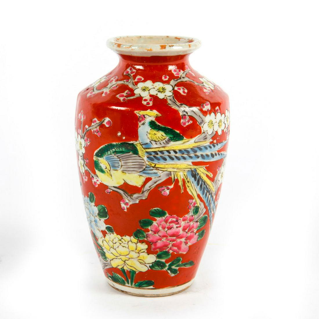 VINTAGE JAPANESE VASE, CHRYSANTHEMUMS & BIRDS (1 of 3)