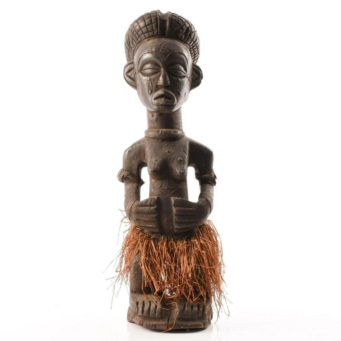 AFRICAN WOODEN TRIBAL FIGURE, WOMAN WITH STRAW SKIRT (1 of 6)