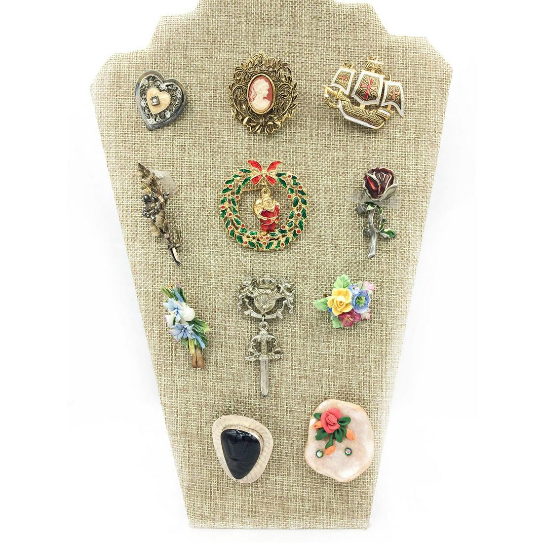 11 BROOCHES, VINTAGE AND DIVERSE STYLES (1 of 1)