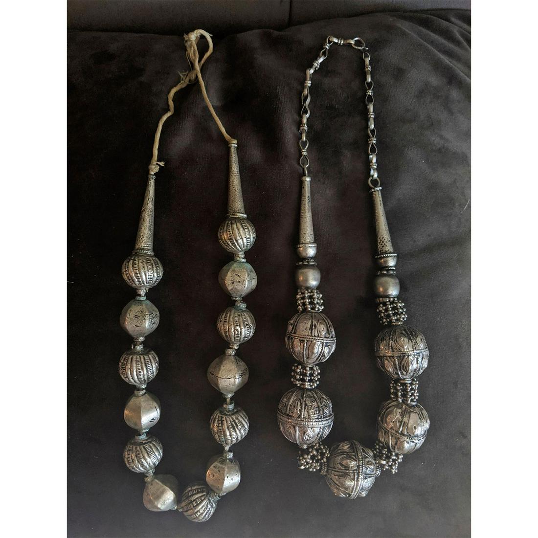 20TH C. MOROCCAN BERBER BEADED PENDANT NECKLACE (1 of 2)