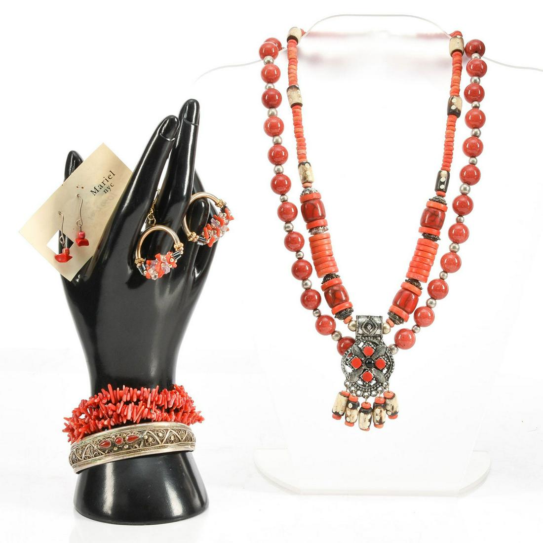 HAND CRAFTED RED CORAL HEISHI BEADED JEWELRY SET (1 of 7)