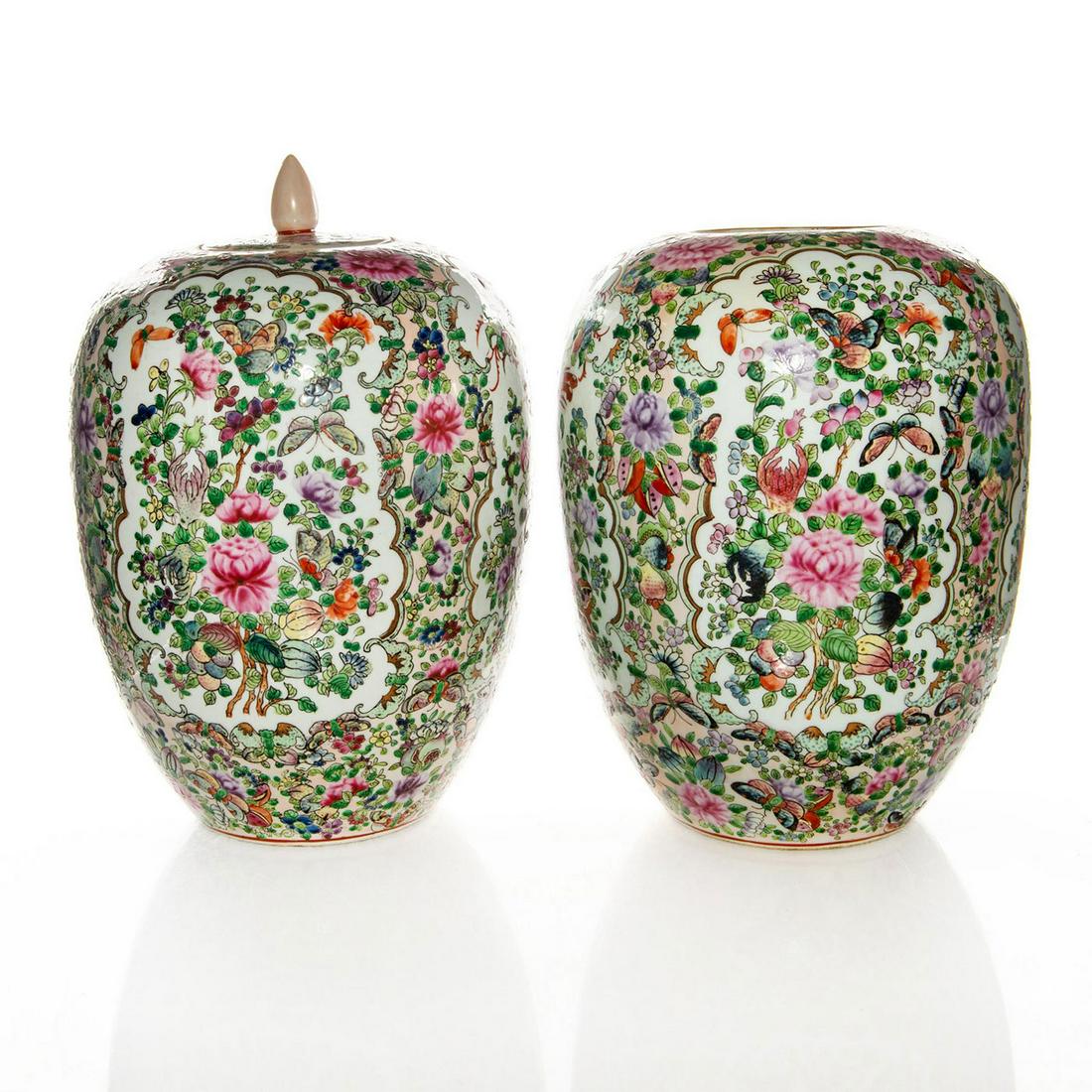 2 CHINESE ROSE MEDALLION FLOWER GINGER JARS (1 of 3)