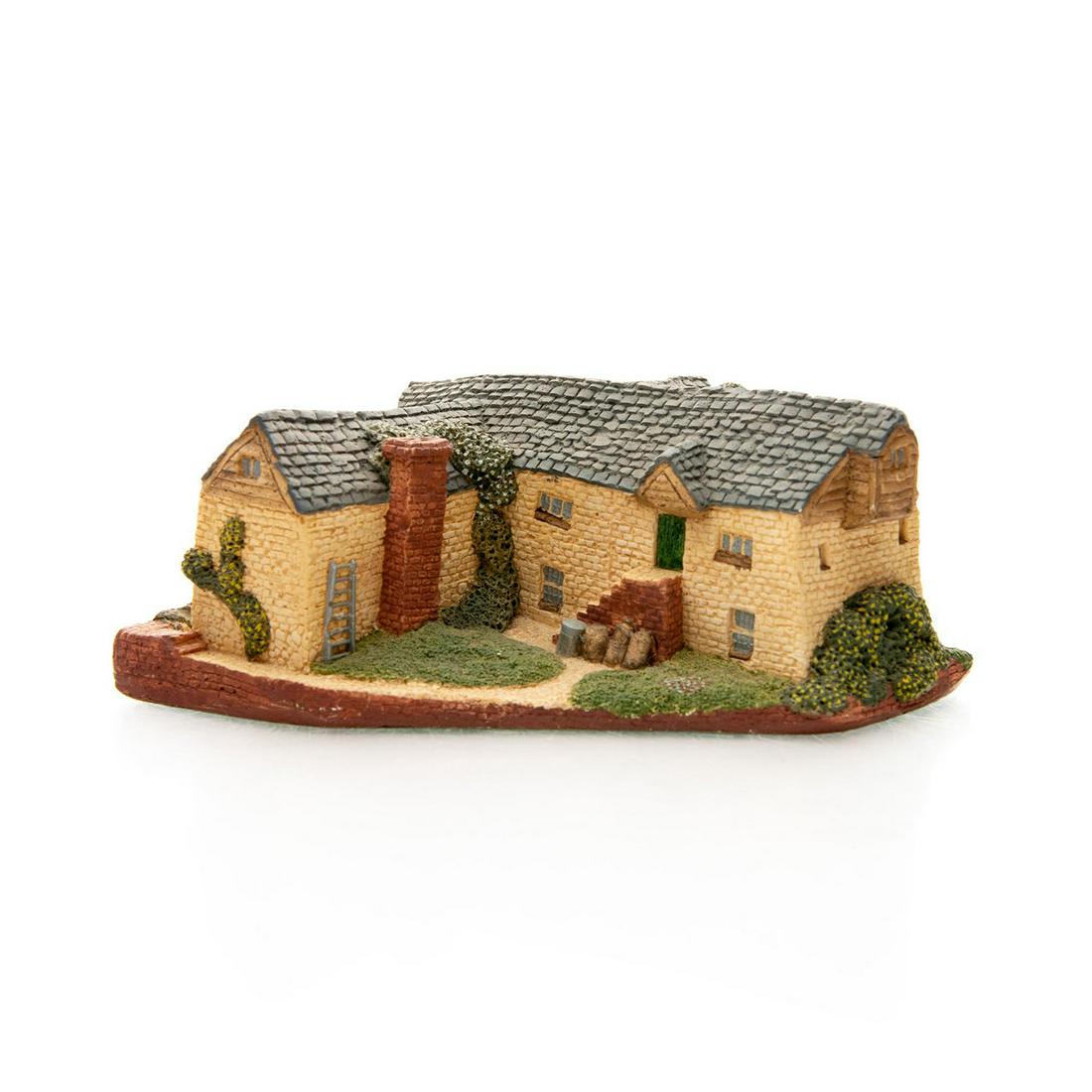 ROYAL DOULTON MINIATURE COTTAGE SCULPTURE MALTINGS MILL (1 of 5)